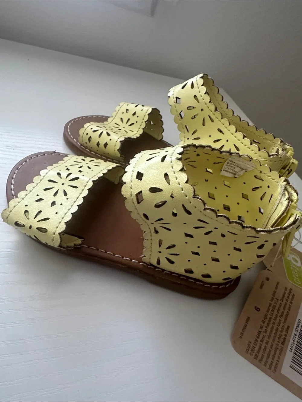 Crazy 8 Yellow Cutout Strap Sandals